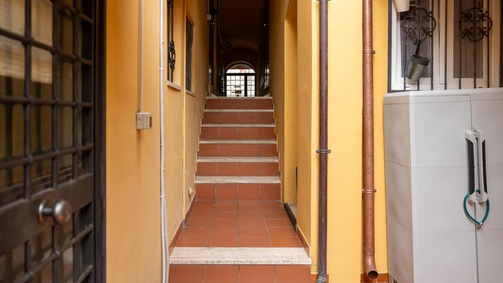 Studio House Da Pasolini A Mastroianni Rome Italy