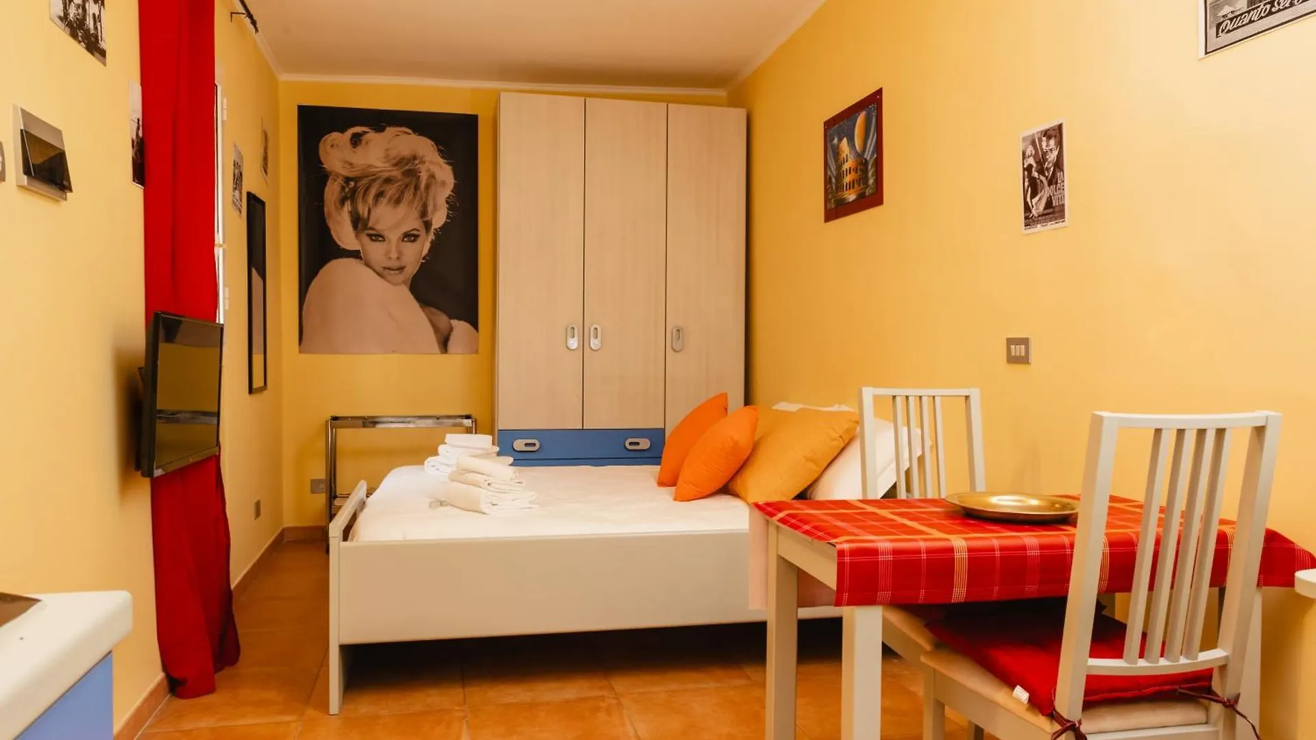 Studio House Da Pasolini A Mastroianni contacts